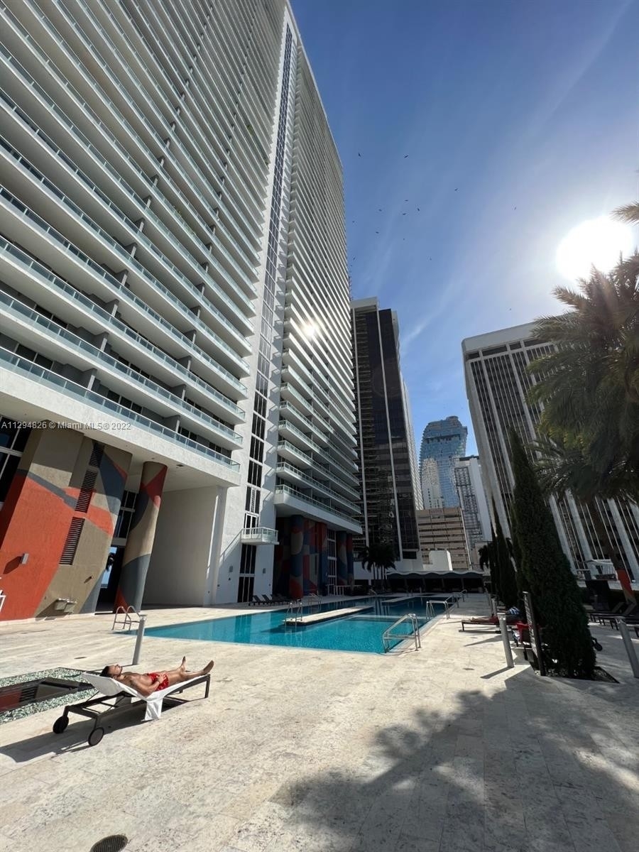 Condominium at 50 BISCAYNE BL , 2401 Miami Central Business District, Miami, FL 33132