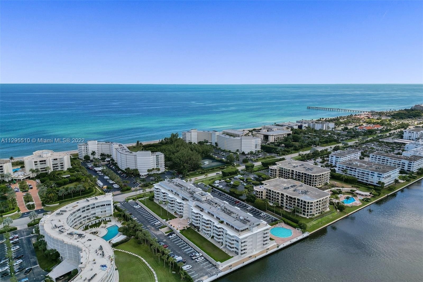 Condominium for Sale at 2773 S Ocean Blvd, 3090 Palm Beach, FL 33480