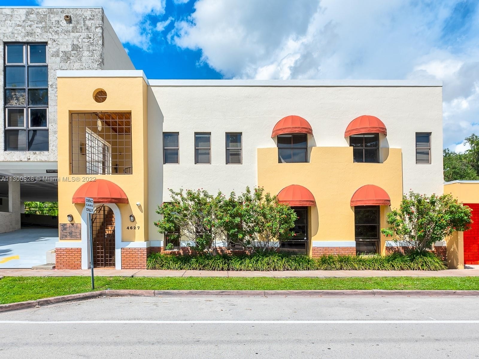 Commercial / Office for Sale at Riviera, Coral Gables, FL 33146