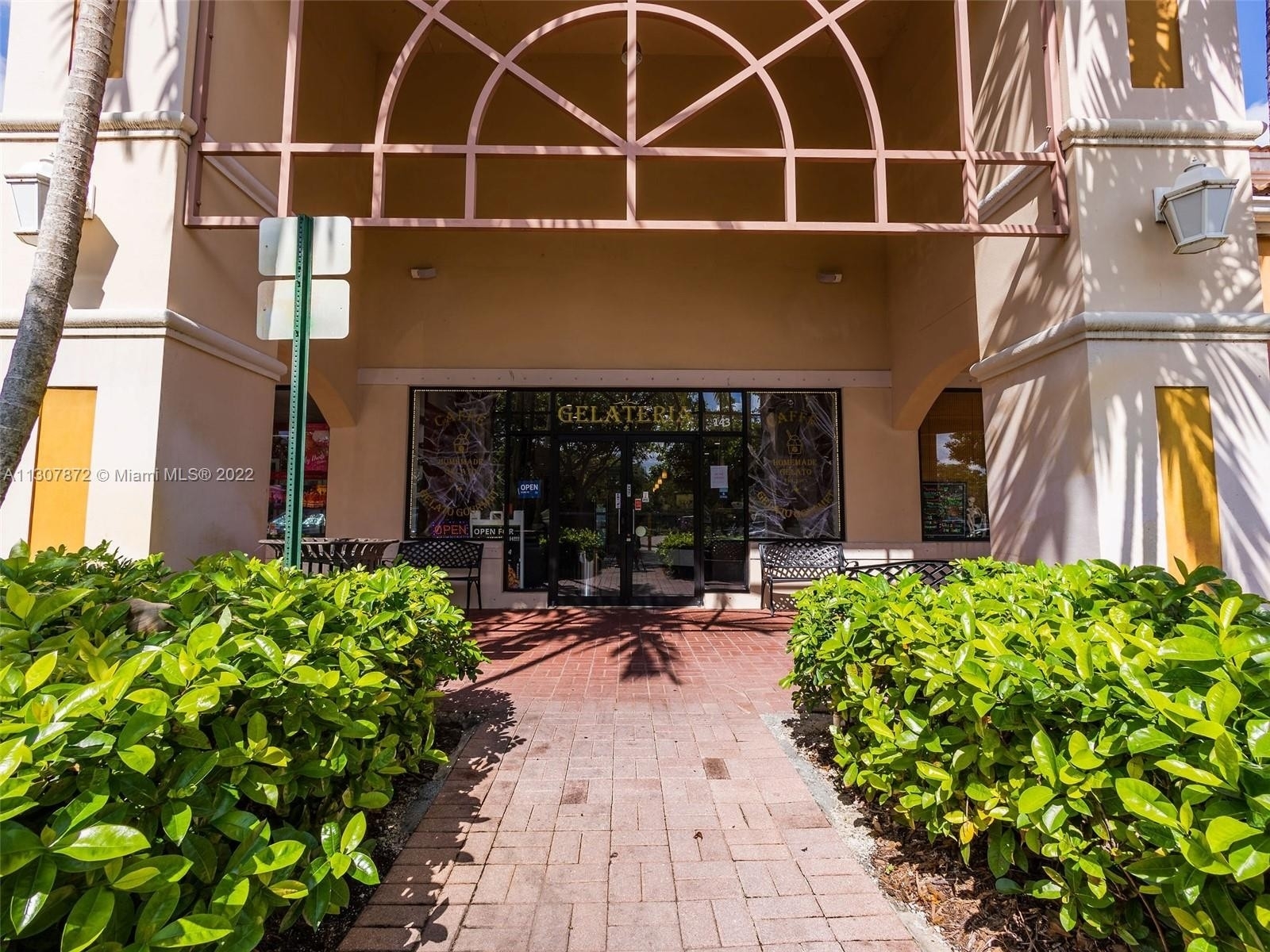 14. Commercial for Sale at Address Not Available Weston, FL 33326
