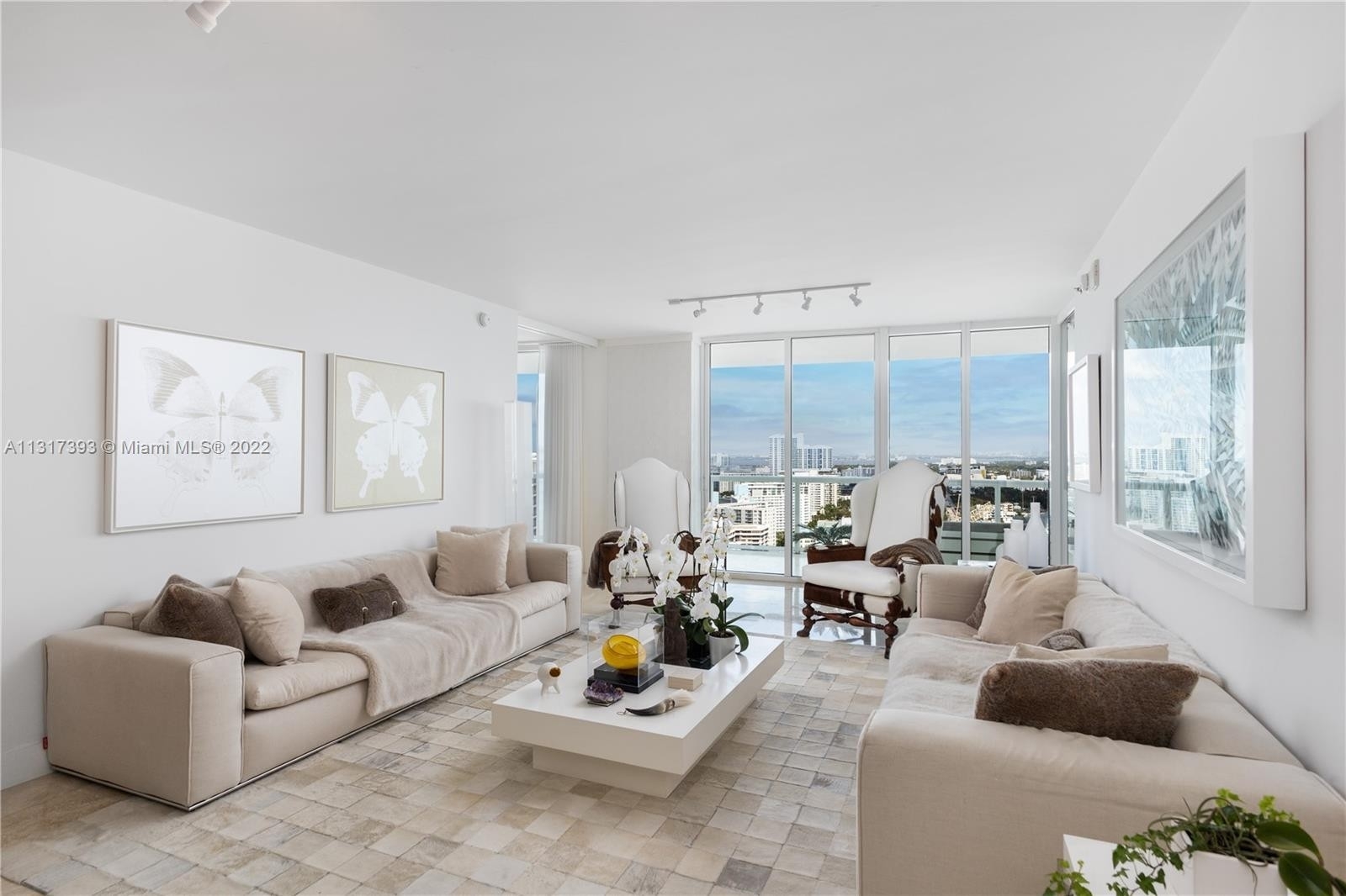 Condominium at 450 Alton Rd , 2706 Miami Beach