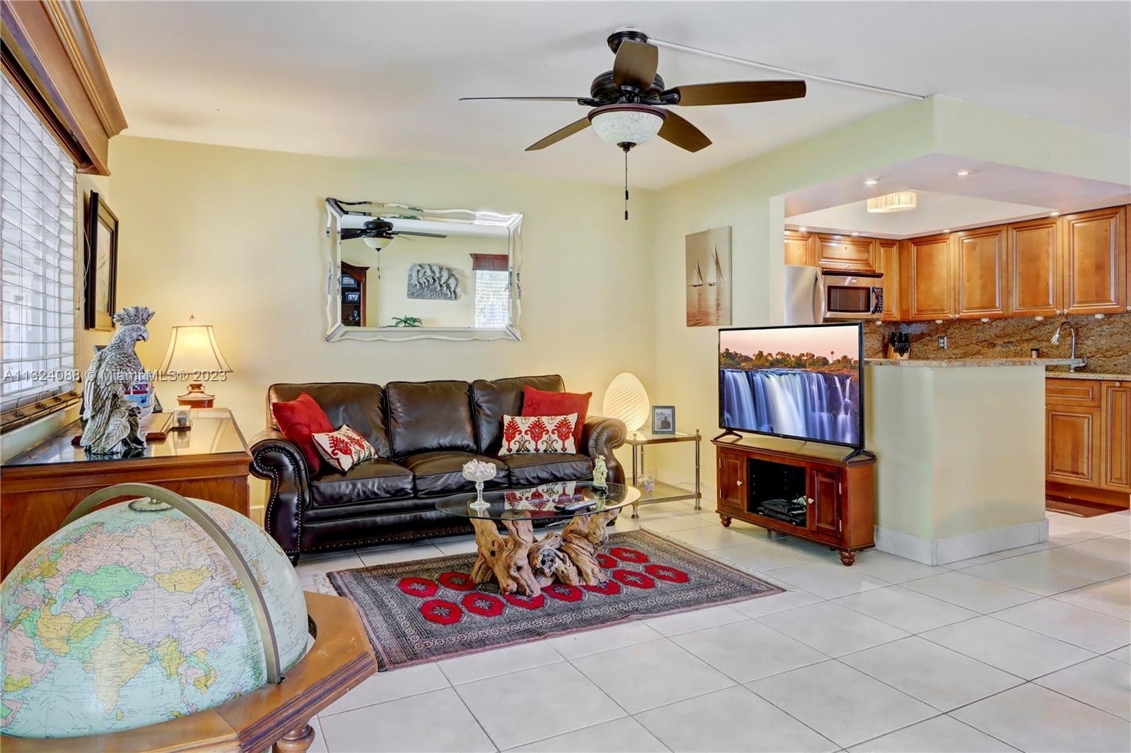 6. Condominiums for Sale at 694 Brittany O , 694 Kings Point, Delray Beach, FL 33446