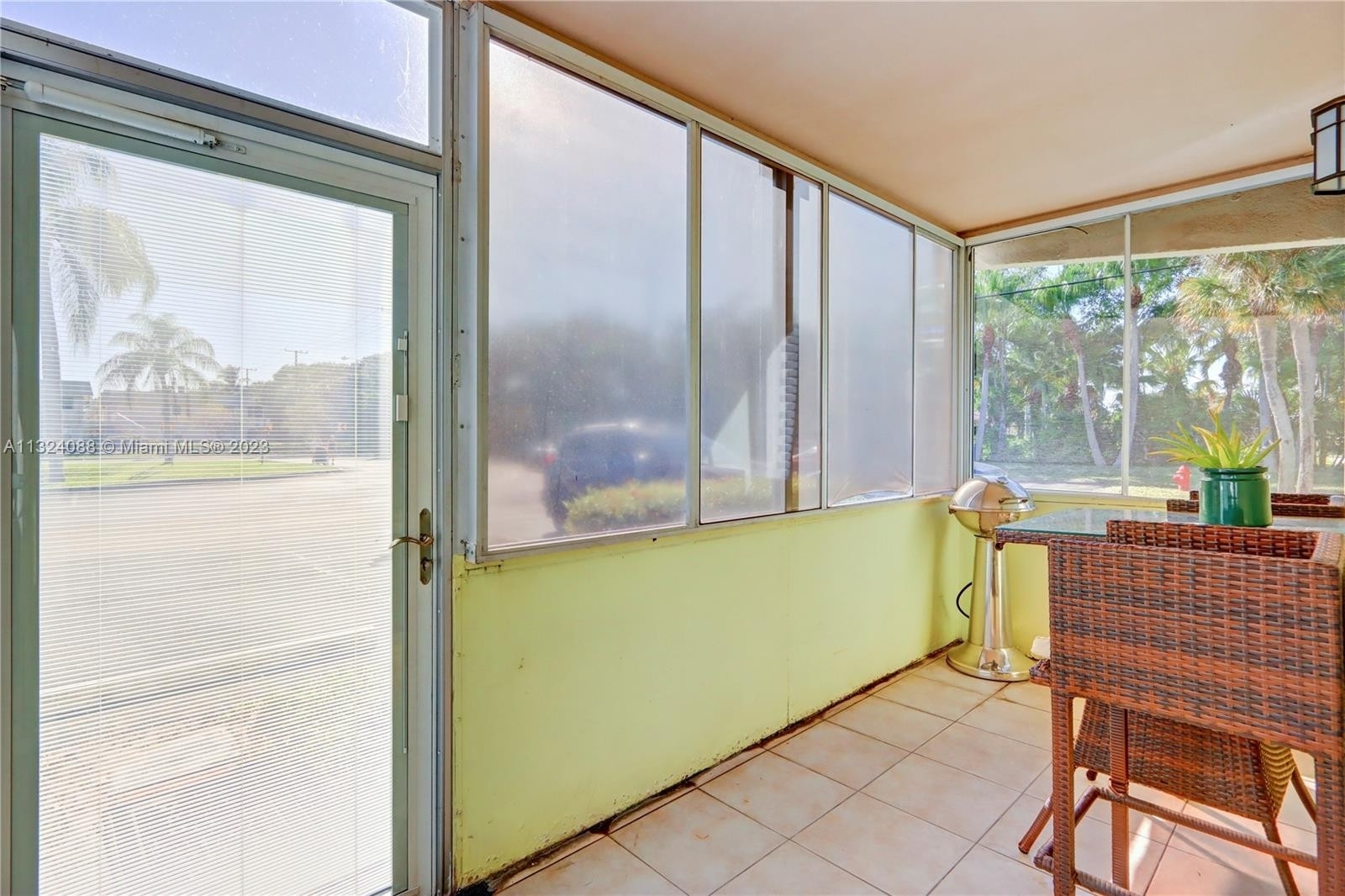 17. Condominiums for Sale at 694 Brittany O , 694 Kings Point, Delray Beach, FL 33446