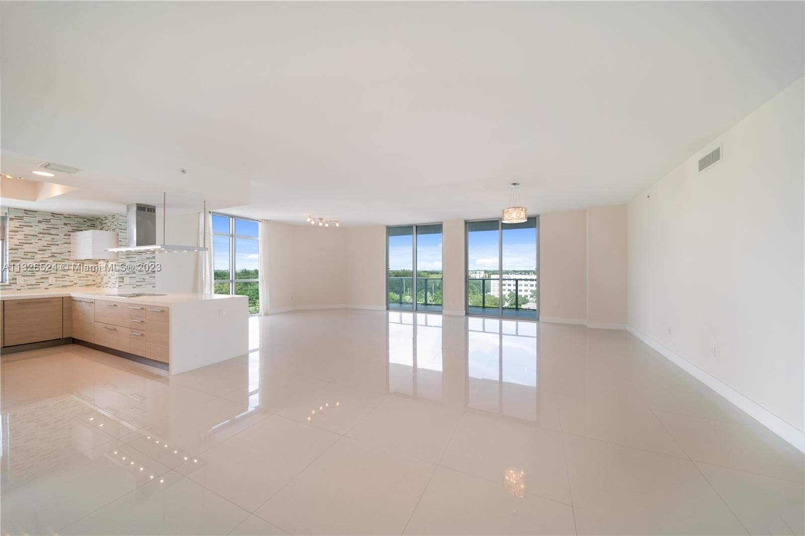 14. Condominiums for Sale at 17301 Biscayne Blvd, 902 Western Eastern Shores, North Miami Beach, FL 33160