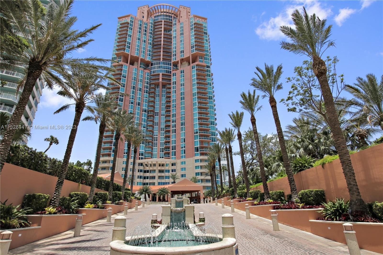 34. Condominiums for Sale at 300 S Pointe Dr, 605 South Point, Miami Beach, FL 33139