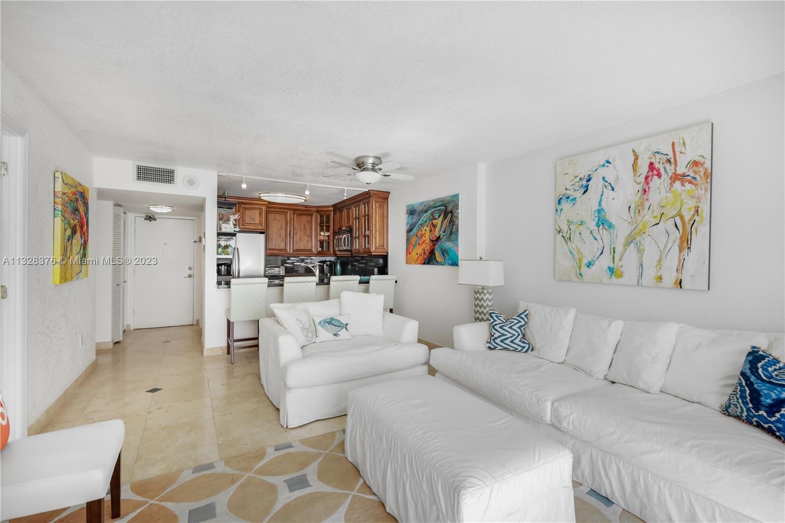 5. Condominiums for Sale at 345 Ocean Dr, 211 SoFi, Miami Beach, FL 33139