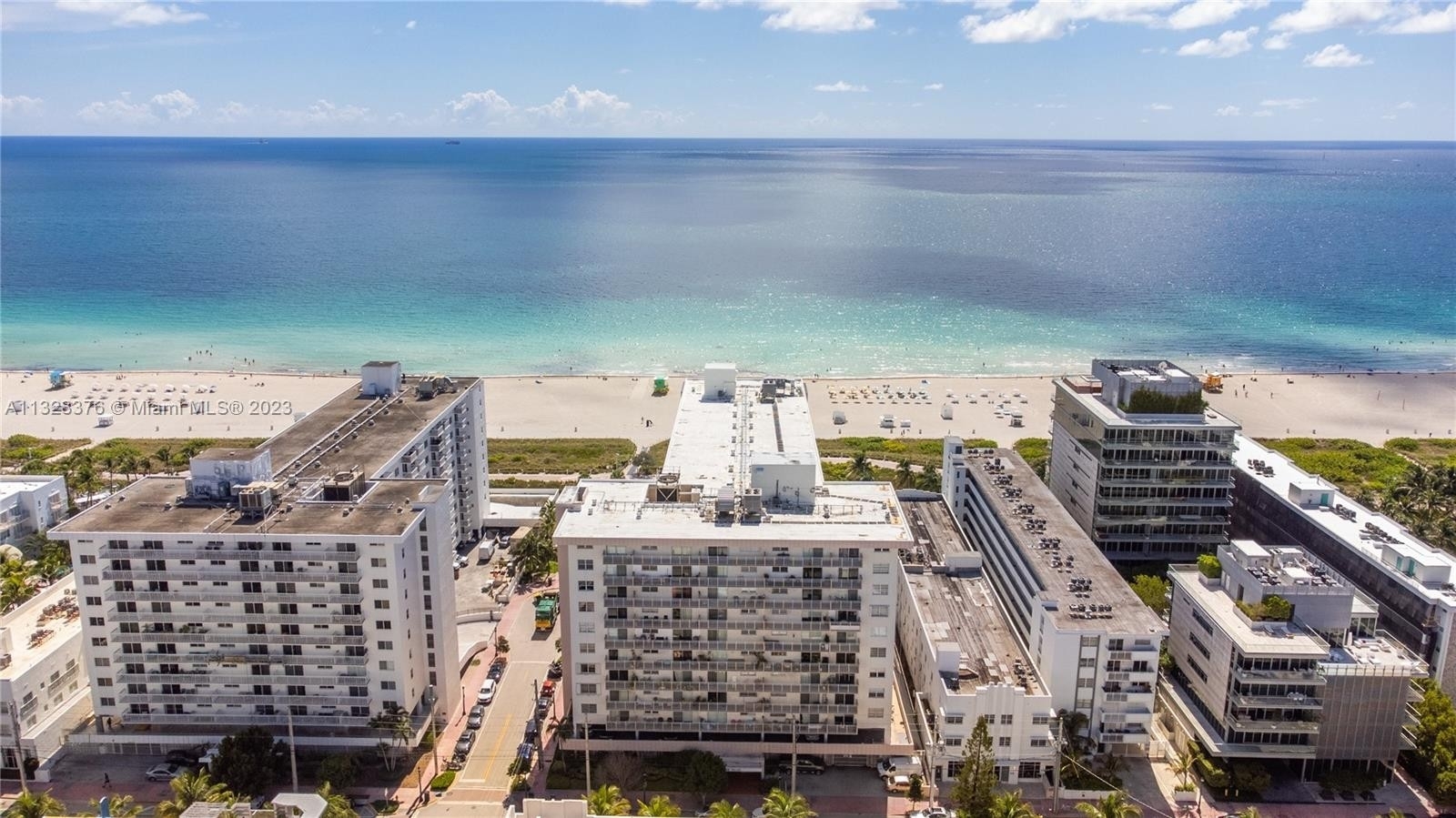 20. Condominiums for Sale at 345 Ocean Dr, 211 SoFi, Miami Beach, FL 33139