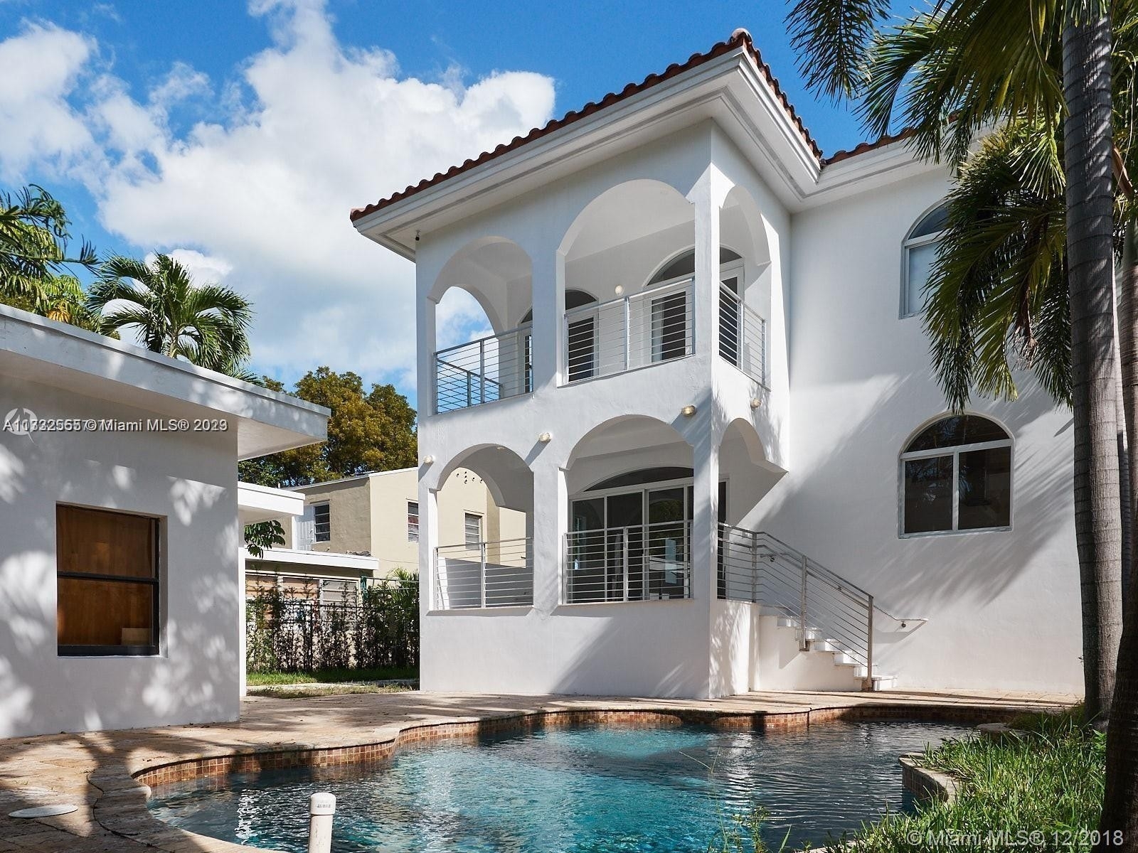 12. Single Family Homes for Sale at Bayshore, Miami Beach, FL 33140