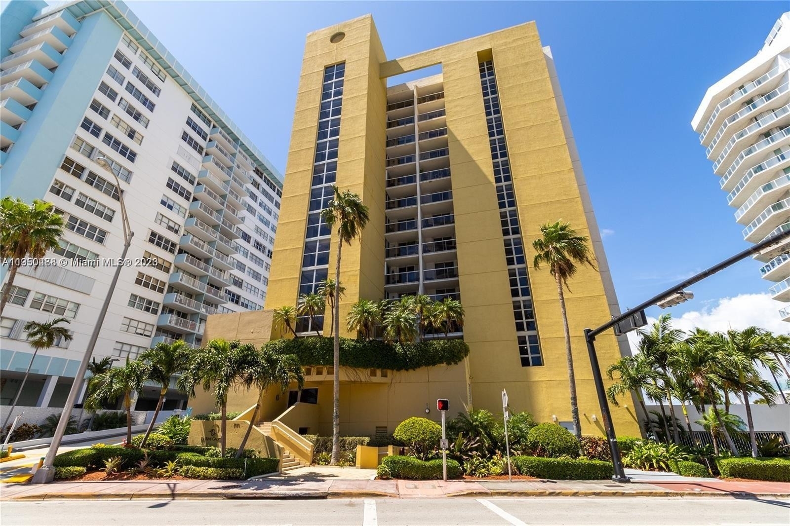Condominium for Sale at 5880 Collins Ave, PH-1 Ocean Front, Miami Beach, FL 33140