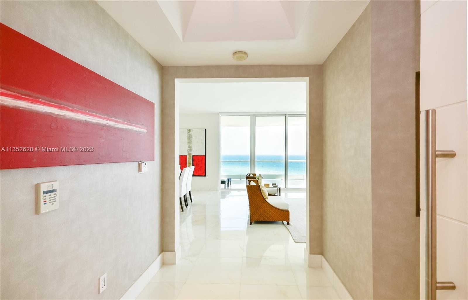 4. Condominiums for Sale at 16051 Collins Ave, 704 Sunny Isles Beach, FL 33160