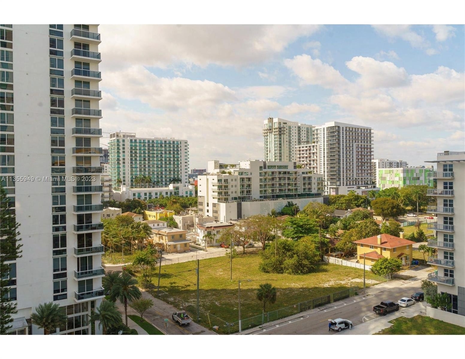 5. Condominiums for Sale at 460 NE 28th St, 808 Bankers Park, Miami, FL 33137