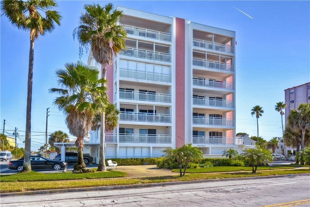 1. Condominiums at 555 GULF WAY, 6S Pass a Grille Beach, St. Pete Beach, FL 33706