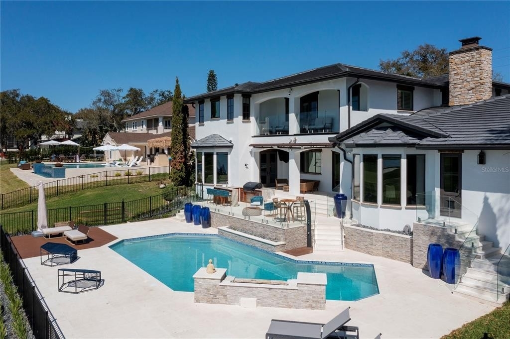 3. Single Family Homes 為 特賣 在 Bay Hill, Orlando, FL 32819