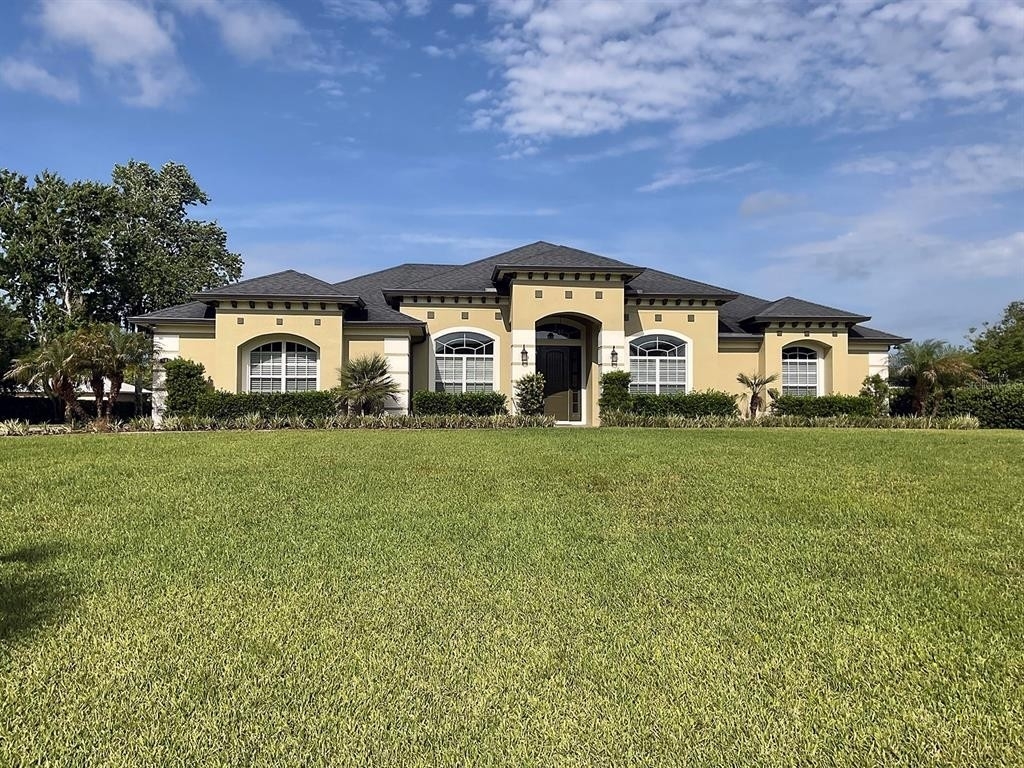 Single Family Home for Sale at Chuluota, FL 32766