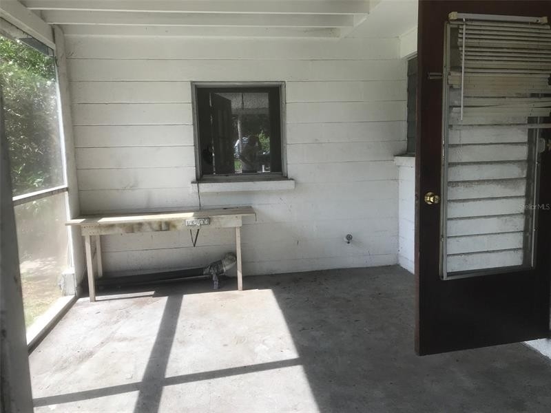14. Single Family Homes 為 特賣 在 Bayou Oaks, Sarasota, FL 34234
