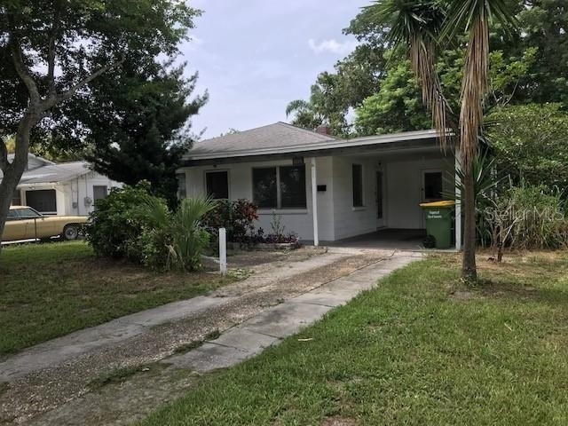 4. Single Family Homes 為 特賣 在 Bayou Oaks, Sarasota, FL 34234