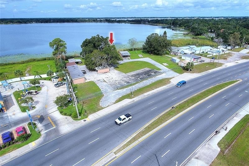15. Commercial / Office for Sale at Auburndale, FL 33823