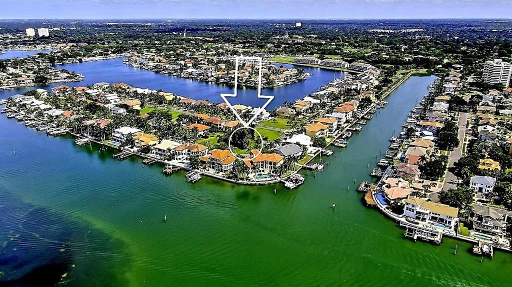 6. Single Family Homes for Sale at Pasadena Golf Yacht Club, Gulfport, FL 33707