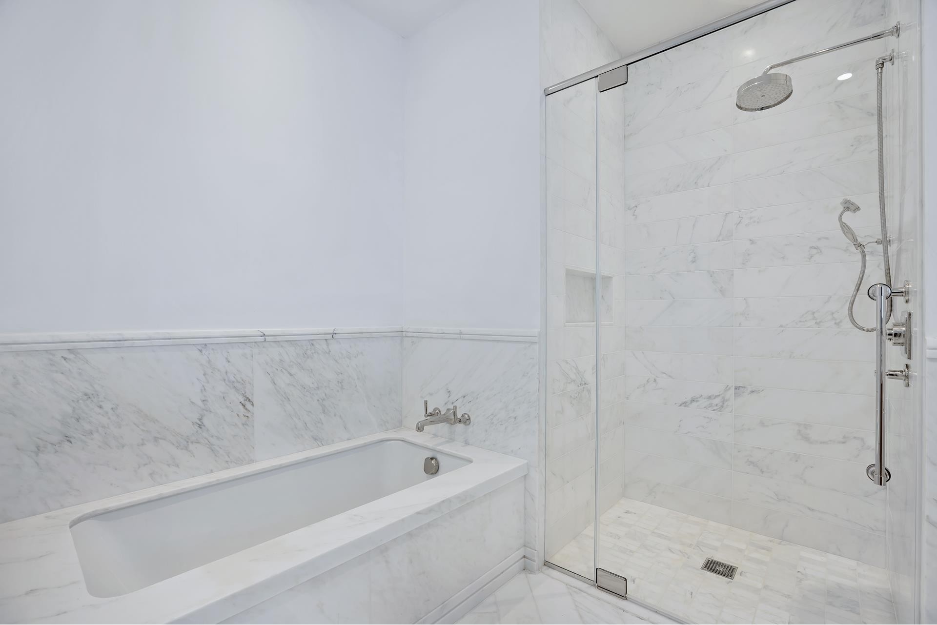 8. Condominiums for Sale at Gramercy Square, 215 E 19TH ST, 6D Gramercy Park, New York, NY 10003