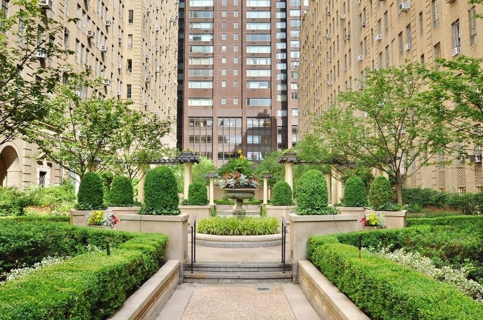 18. Condominiums for Sale at The Parc Vendome, 350 W 57TH ST, 16D Hell's Kitchen, New York, NY 10019