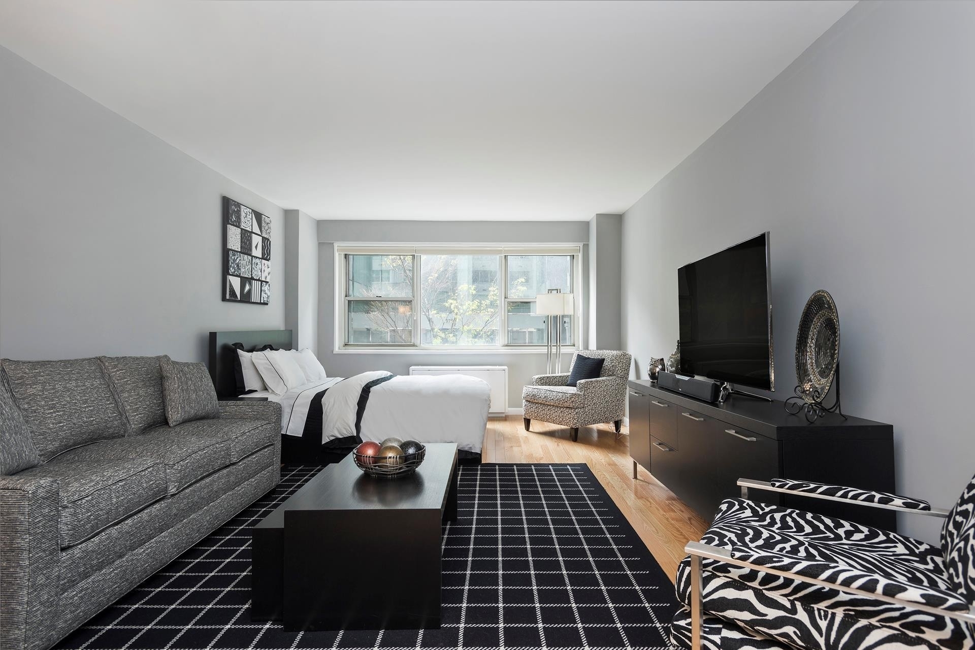 Co-op / Condo for Sale at The Hawthorne, 211 E 53RD ST , 2H Midtown East, New York, NY 10022