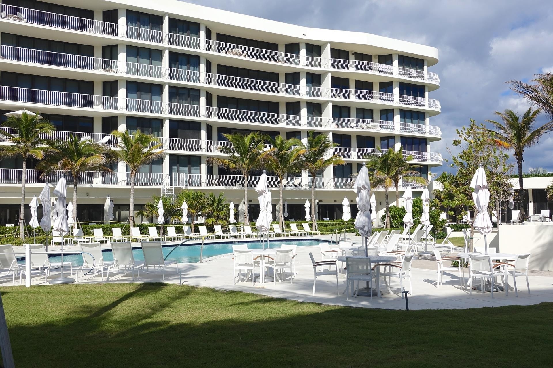 35. Condominiums for Sale at 2000 S Ocean Boulevard, 301n Palm Beach, FL 33480