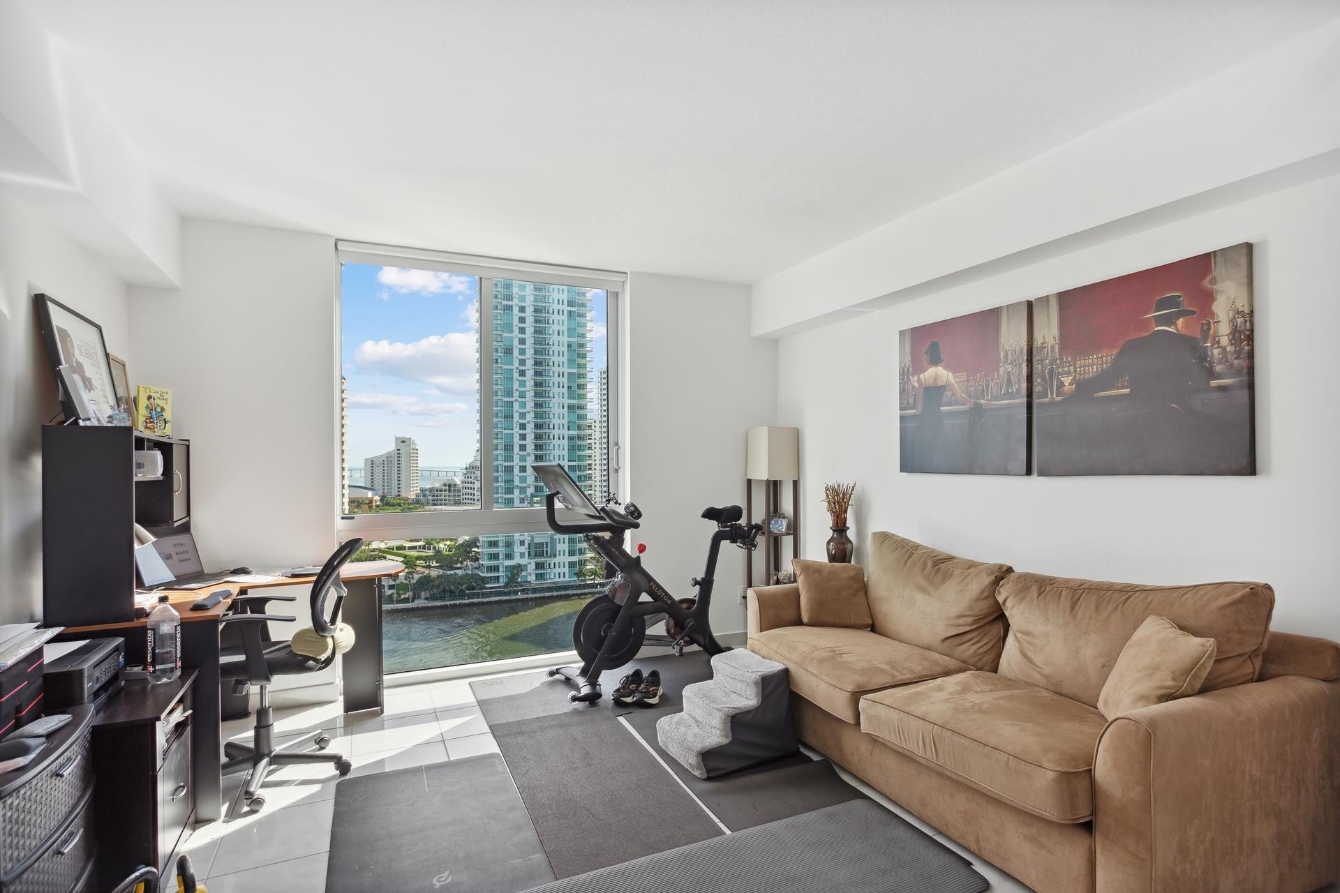 11. Condominiums at 335 S Biscayne Blvd, 2512 Miami