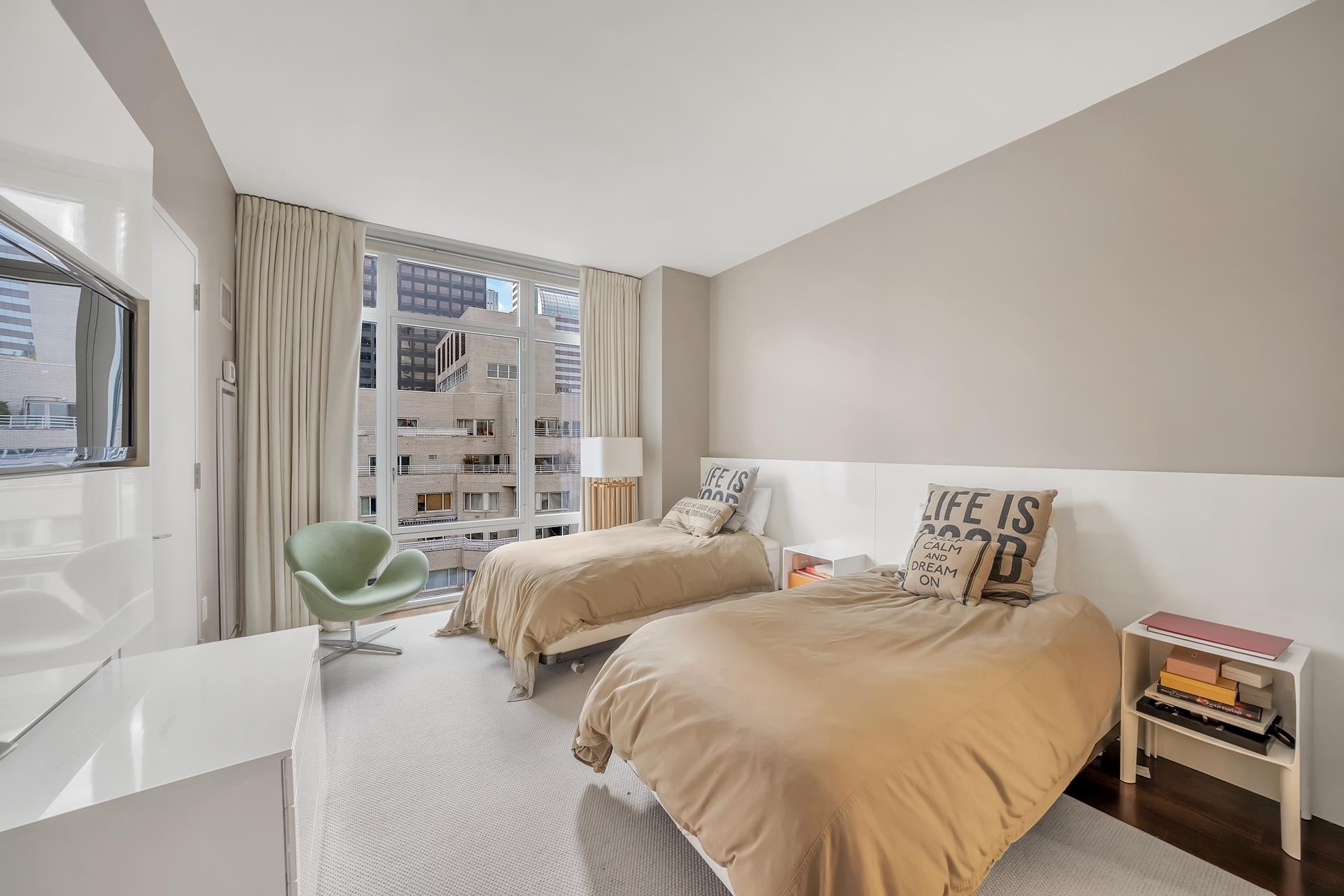 9. Condominiums for Sale at Place 57, 207 E 57TH ST, 19B Midtown East, New York, NY 10022