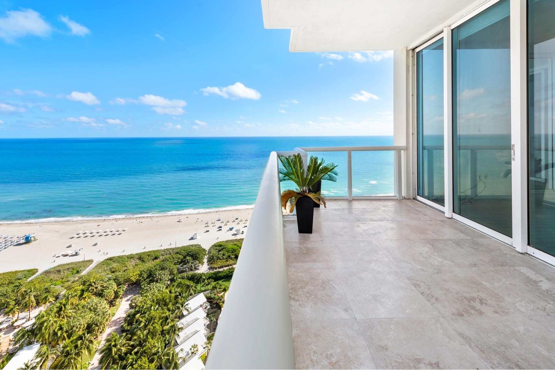 27. Condominiums for Sale at 50 S Pointe Drive , 2501 South Point, Miami Beach, FL 33139