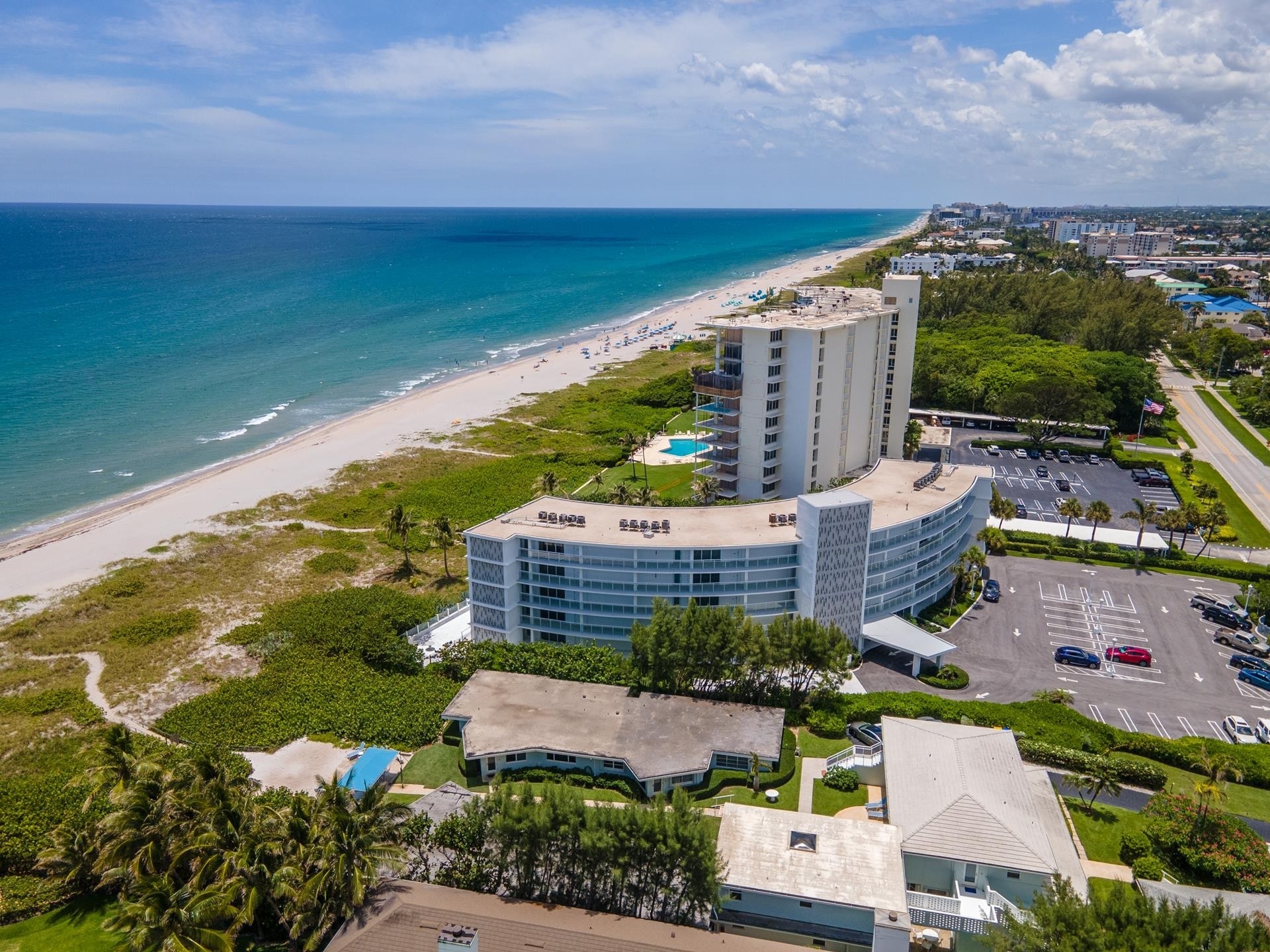 19. Condominiums for Sale at 1213 S Ocean Boulevard, 2-E Delray Beach Association, Delray Beach, FL 33483
