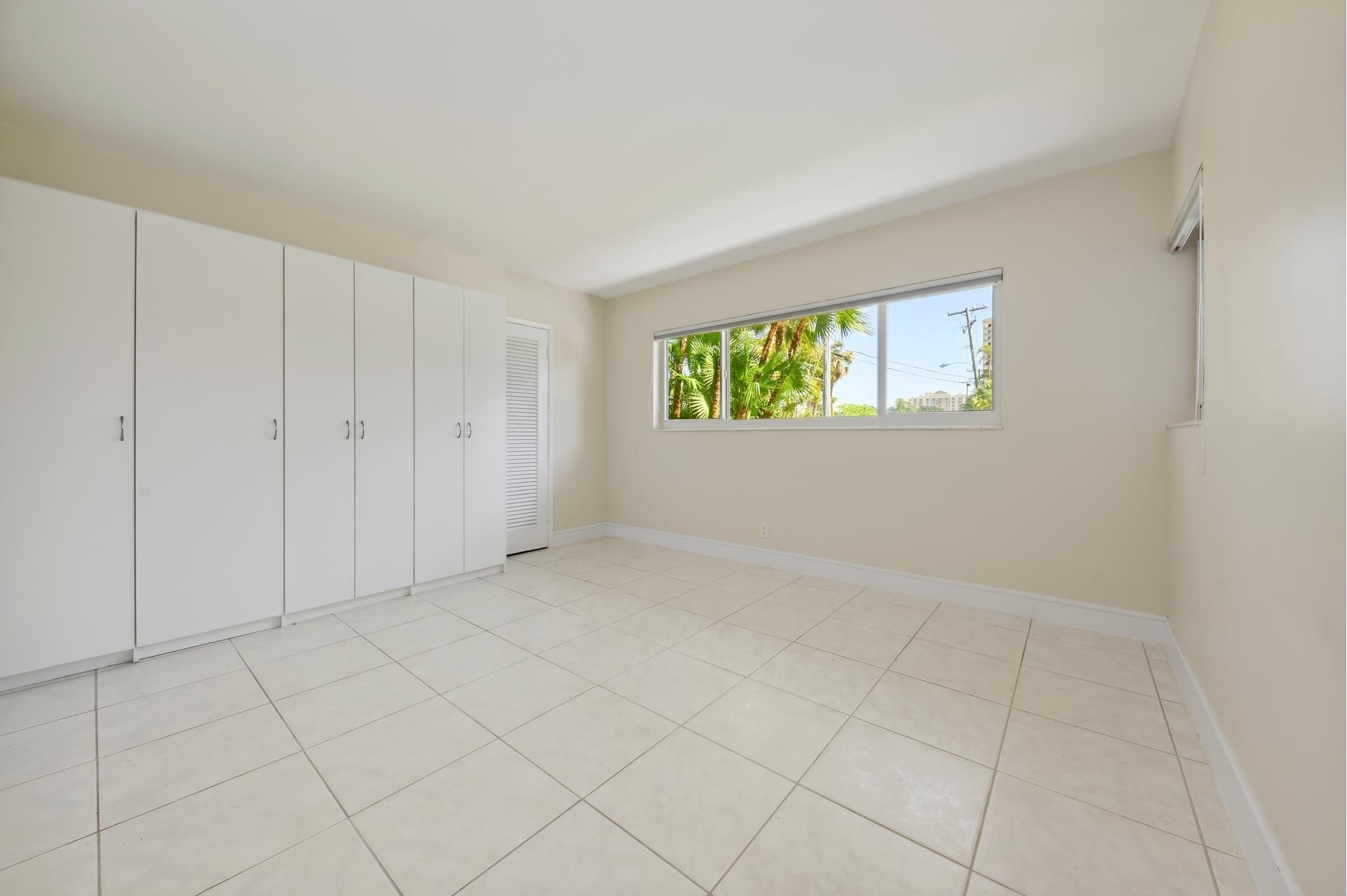 11. Co-op Properties for Sale at 1201 S Riverside Dr, 107 Lakeside, Pompano Beach, FL 33062