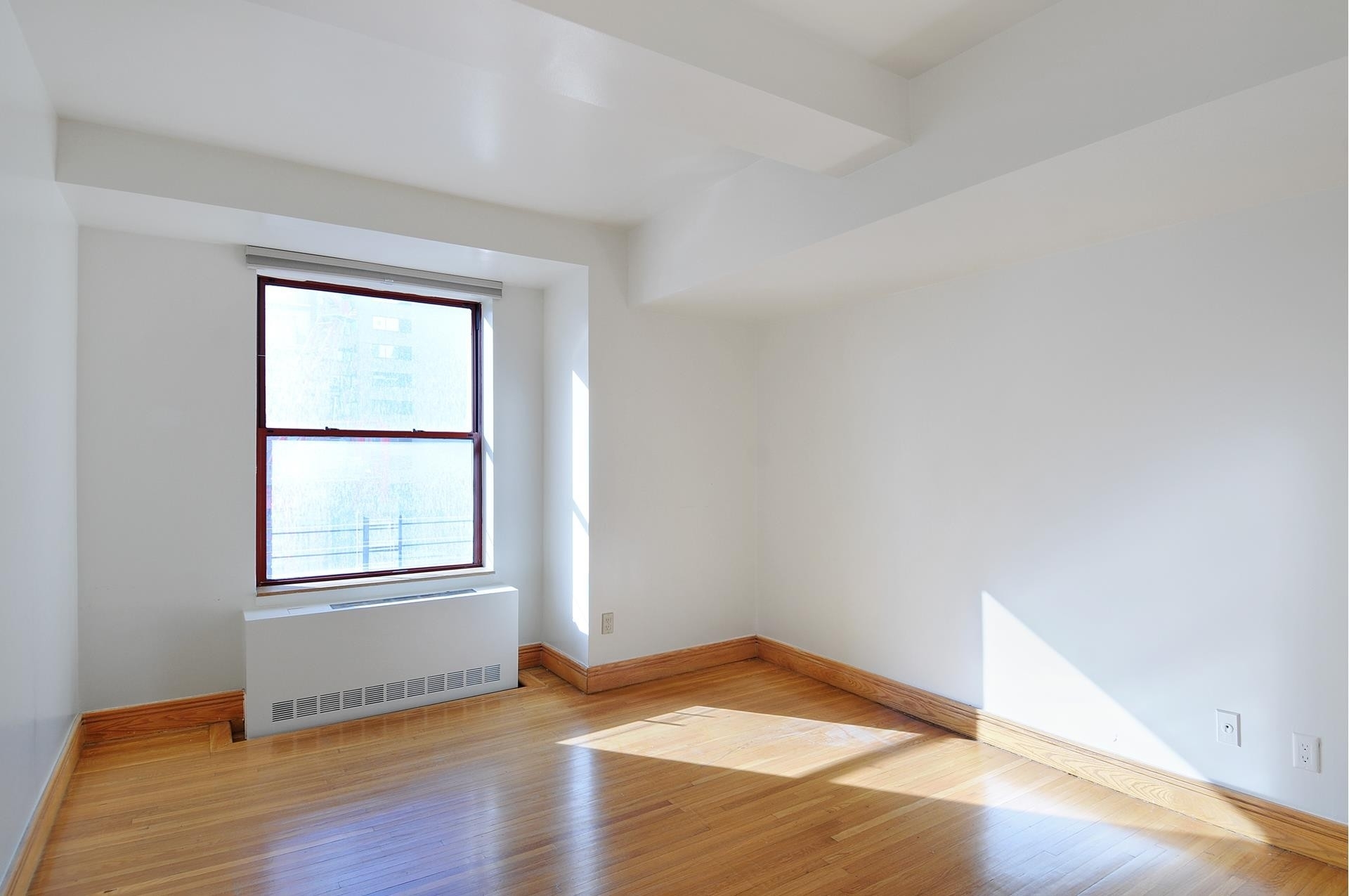 4. Condominiums for Sale at 40 E 61ST ST, 14A Lenox Hill, New York, NY 10065
