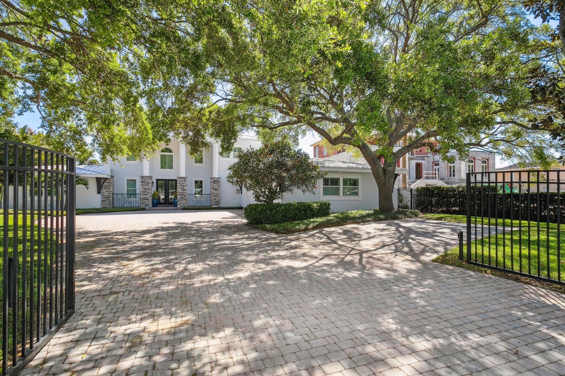 Property at Snell Isle, St. Petersburg, FL 33704