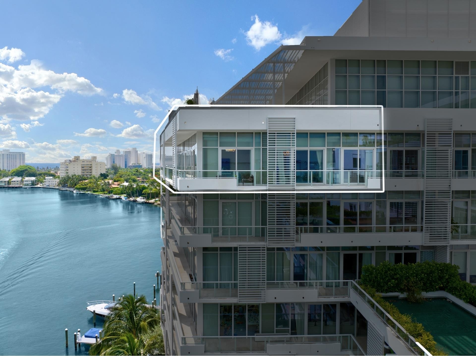 2. Condominiums for Sale at 4701 N Meridian Ave, LPH02 Nautilus, Miami Beach, FL 33140