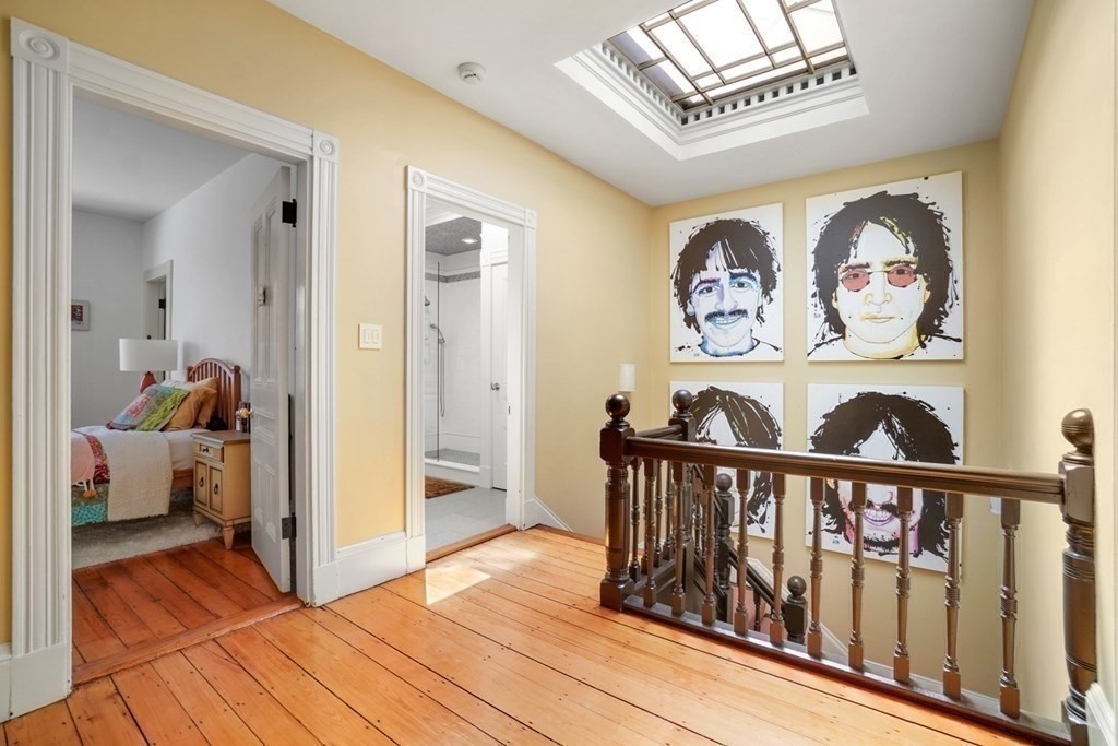 24. Single Family Homes for Sale at Prudential St Botolph, Boston, MA 02115