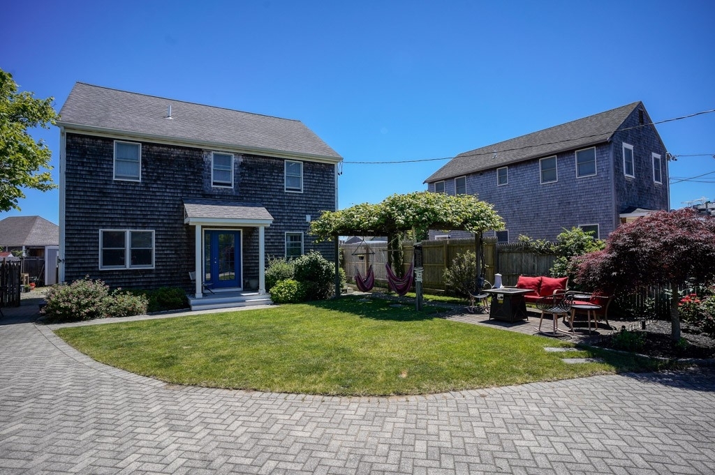 1. Multi Family Townhouse for Sale at Tisbury, Vineyard Haven, MA 02568