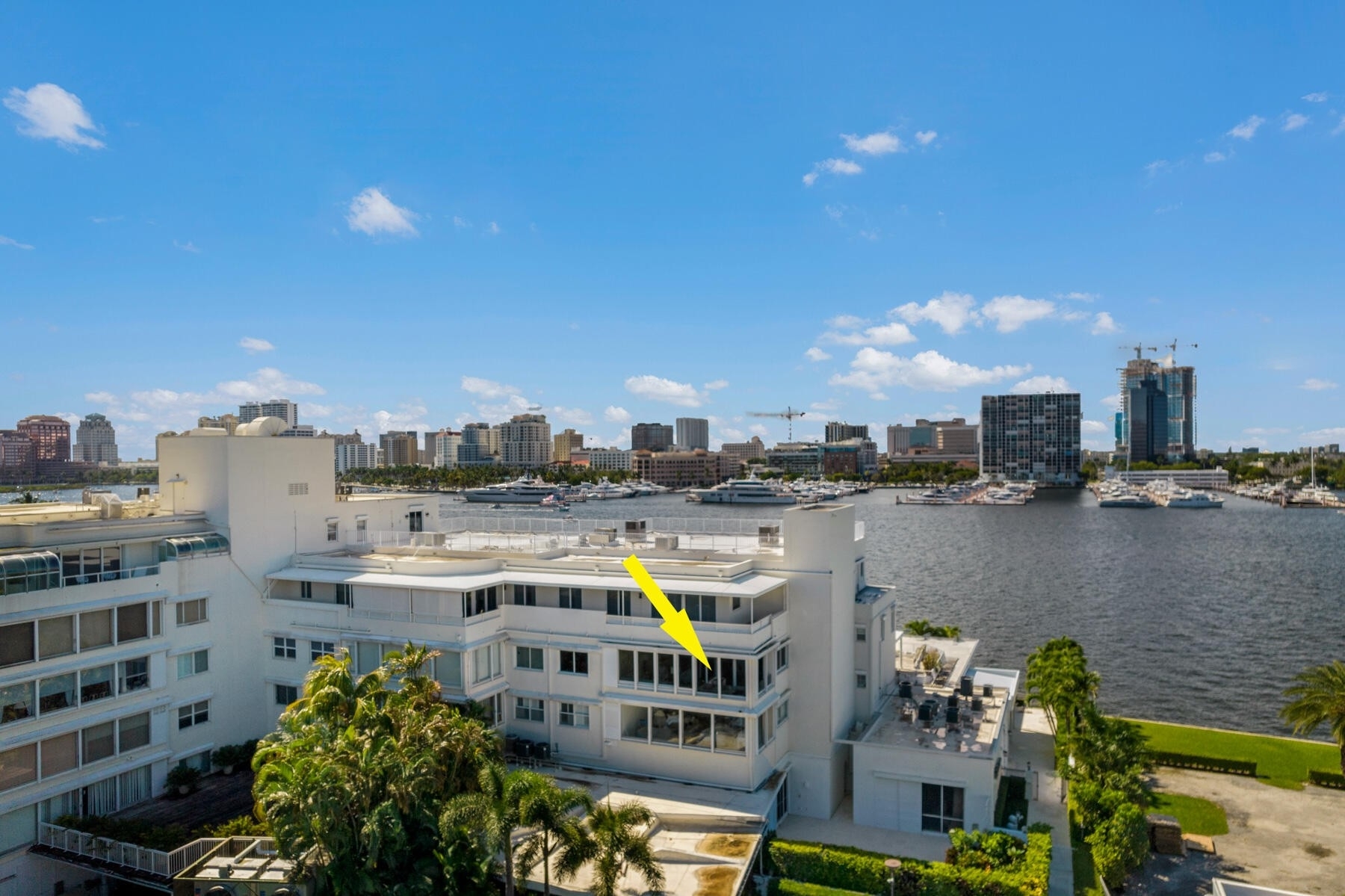 15. Condominiums for Sale at 44 Cocoanut Row, 318a Breakers Row, Palm Beach, FL 33480