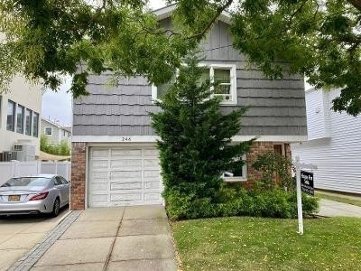 Property at Belle Harbor, Queens, NY 11694