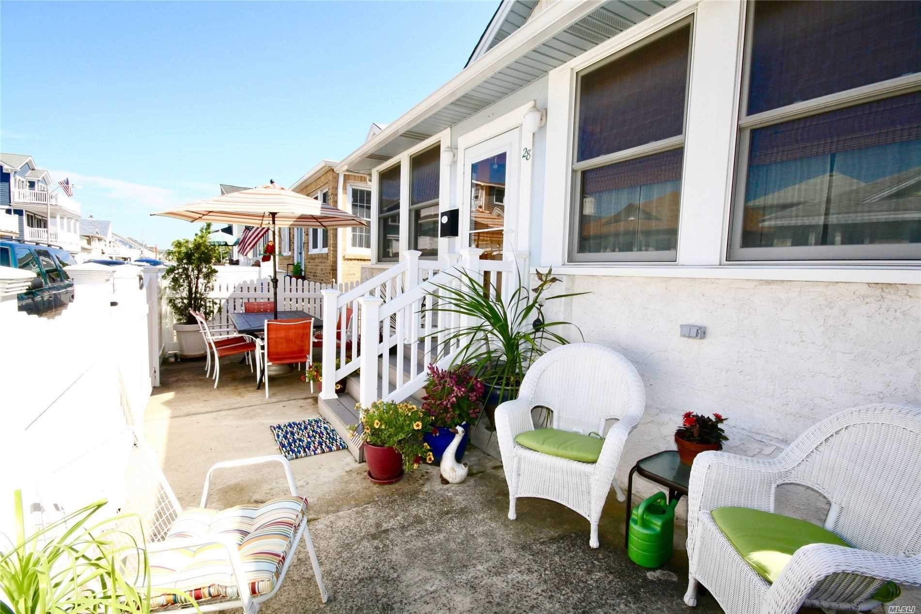 10. Single Family Homes at Long Beach