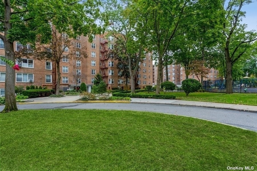 Co-op Properties for Sale at 209-20 18th Avenue, 4F Bay Terrace, Queens, NY 11360