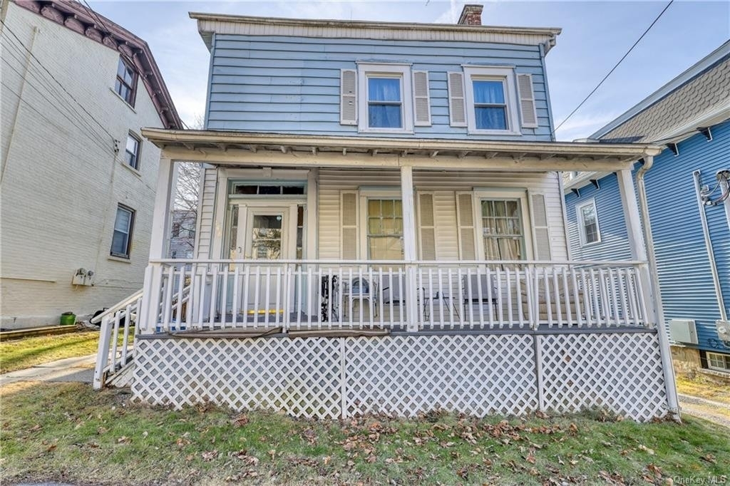 Single Family Home for Sale at Poughkeepsie, NY 12601