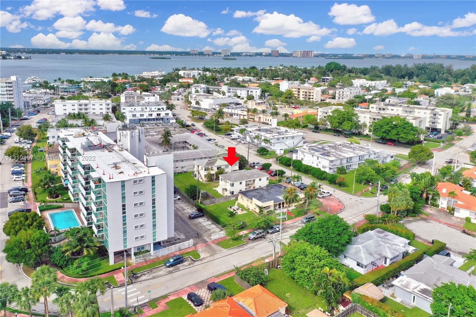 29. Multi Family Townhouse for Sale at Isle of Normandy Miami View, Miami Beach, FL 33141