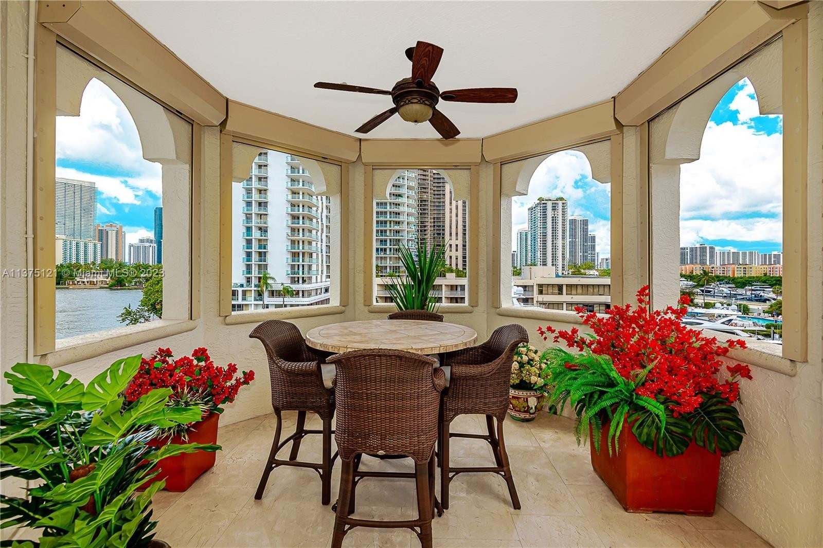 3. Condominiums for Sale at 19925 NE 39th Pl, 404 Biscayne Yacht and Country Club, Aventura, FL 33180