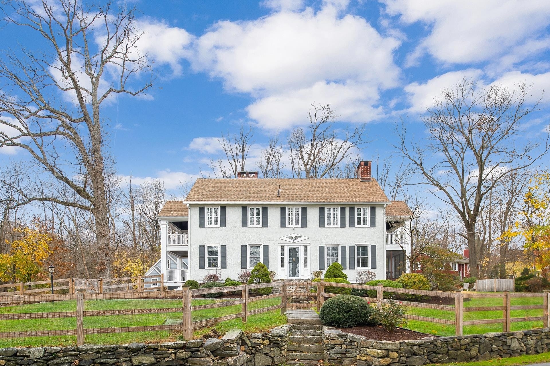 Single Family Home at Briarcliff Manor