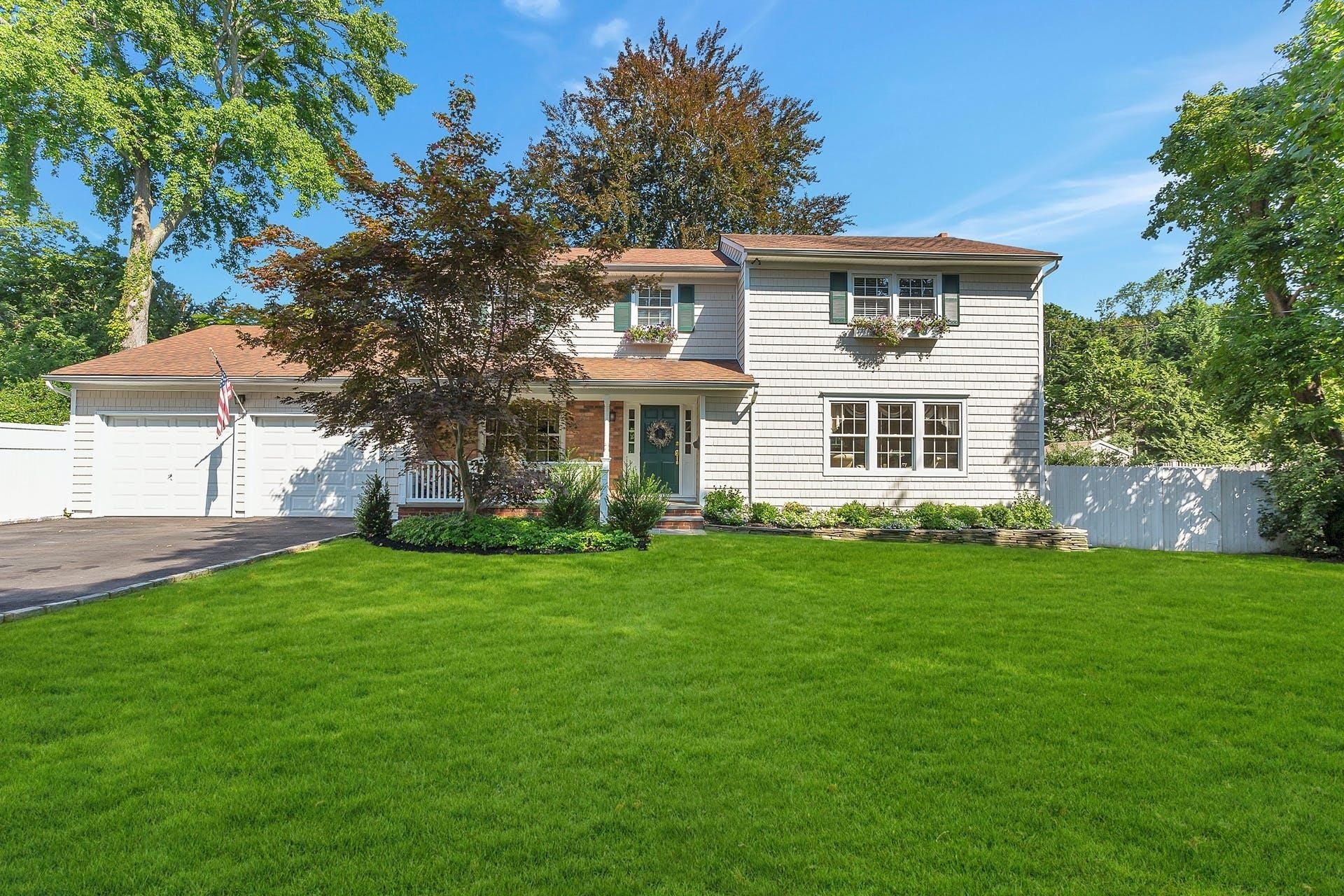 Single Family Home at Locust Valley