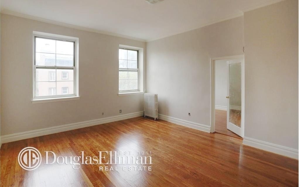 Rentals at 238 W 14TH ST , 4A New York