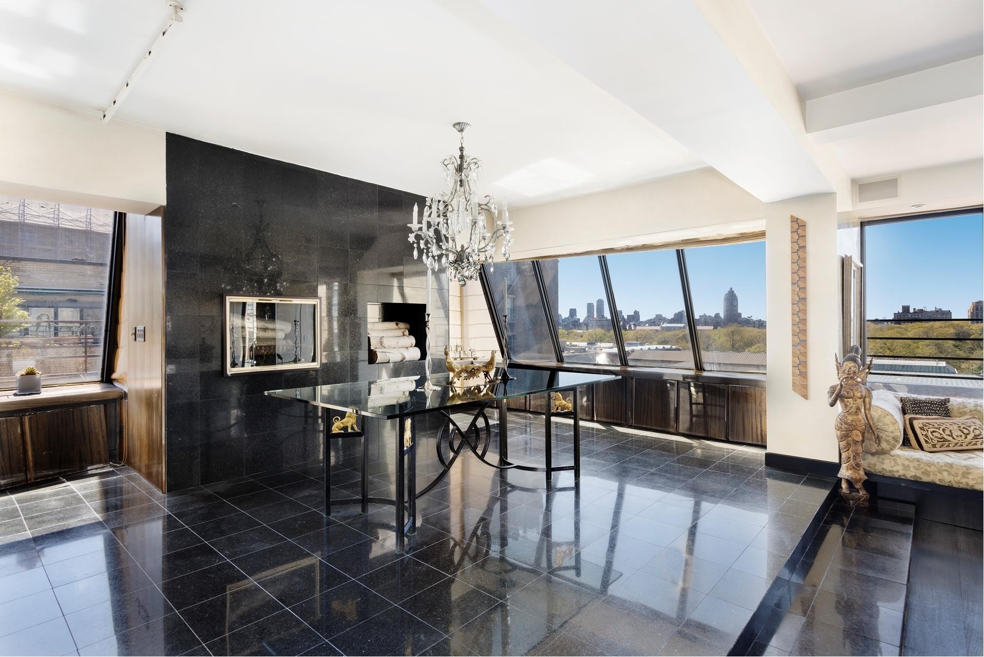 18. Co-op Properties for Sale at 1025 FIFTH AVE, PHAN Upper East Side, New York, NY 10028