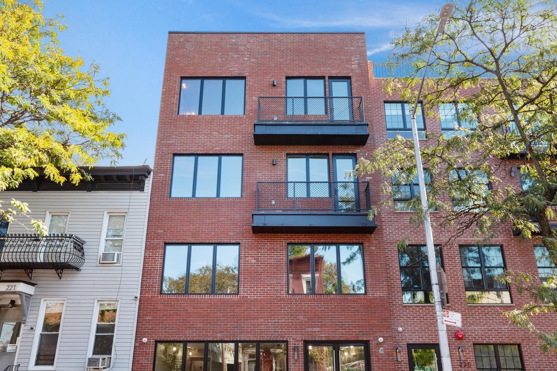 11. Condominiums for Sale at 223 HOWARD AVE, GARDEN Bedford Stuyvesant, Brooklyn, NY 11233
