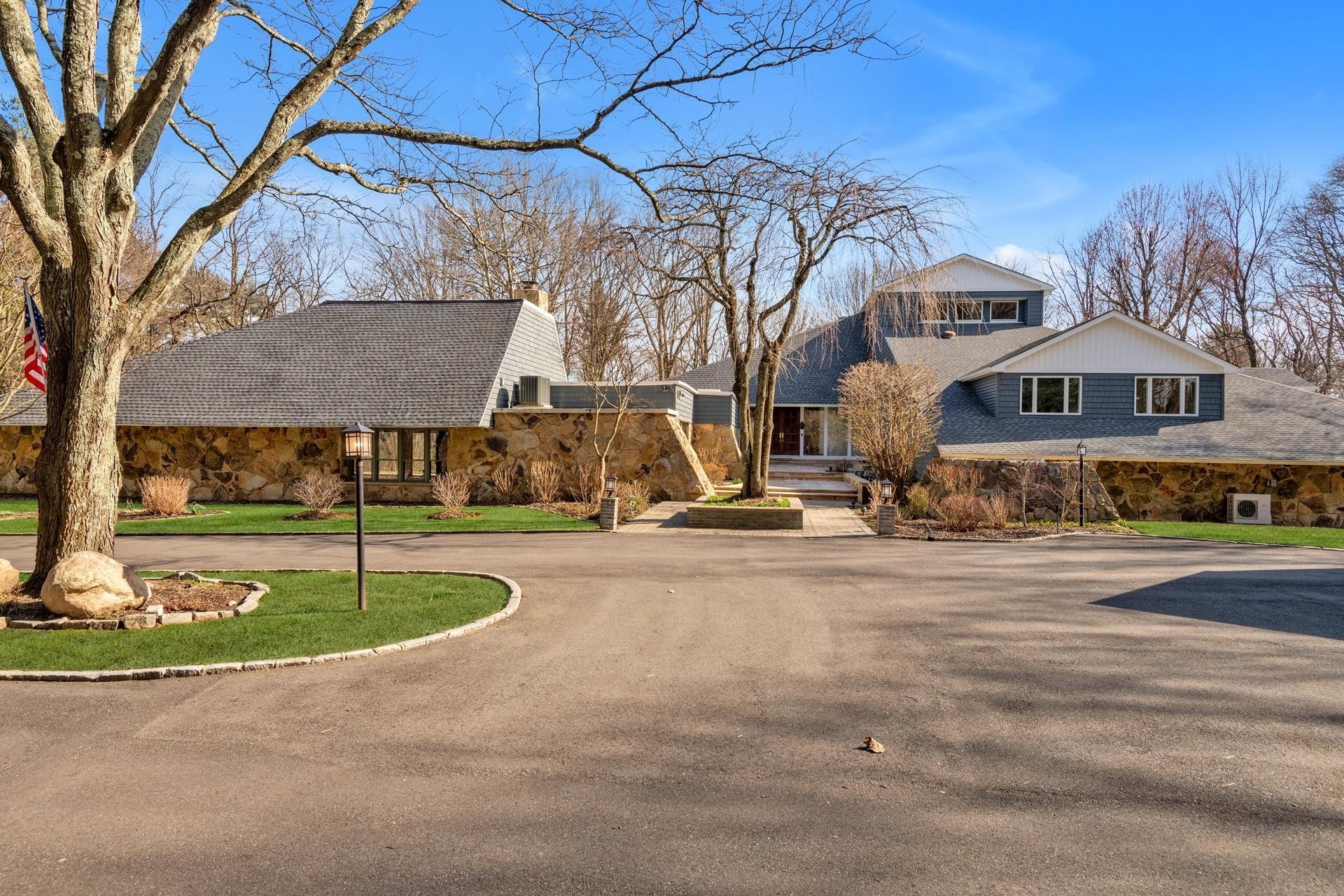 Single Family Home at Locust Valley