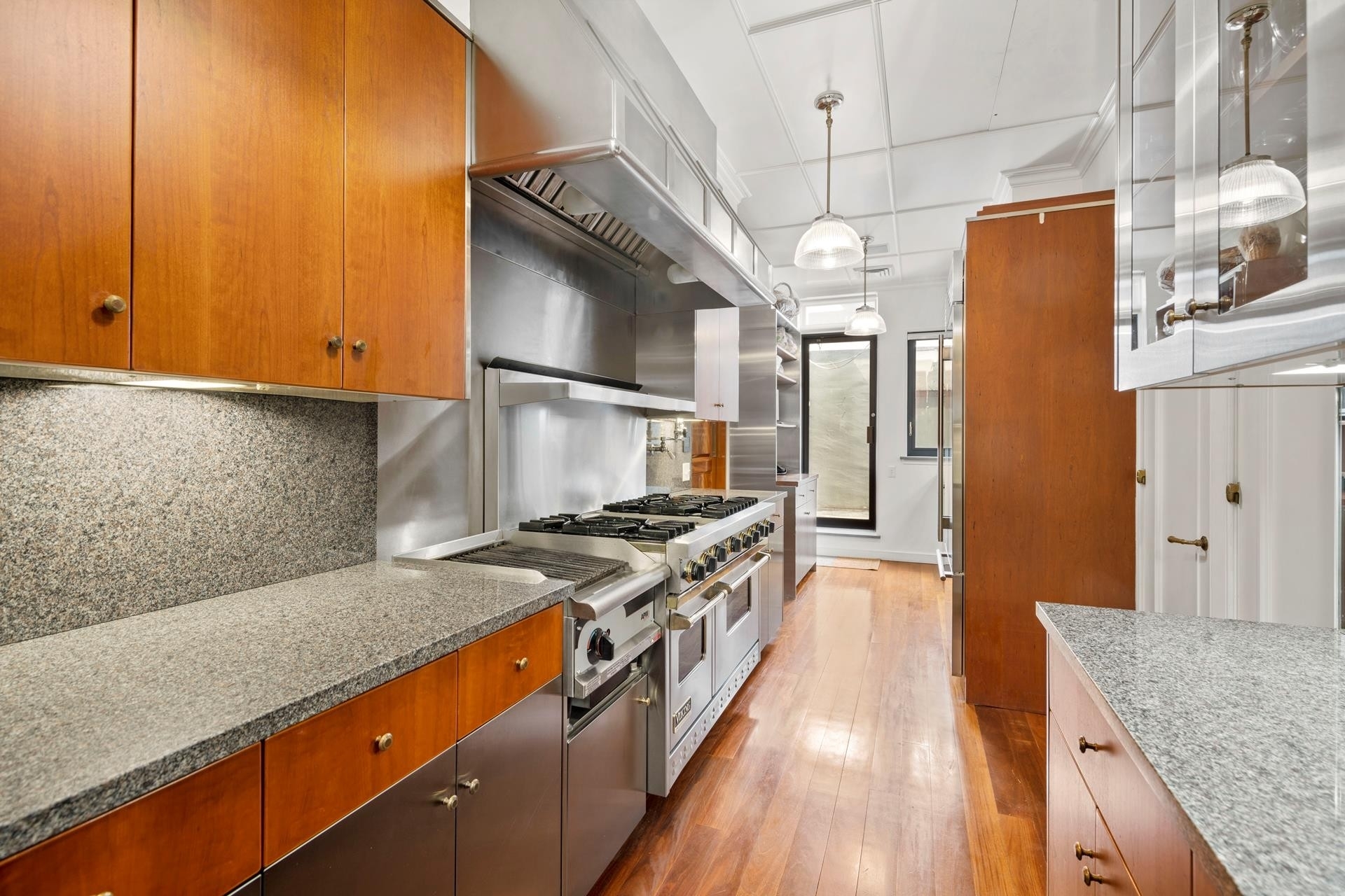 15. Co-op Properties for Sale at 875 PARK AVE, PHCD Upper East Side, New York, NY 10075